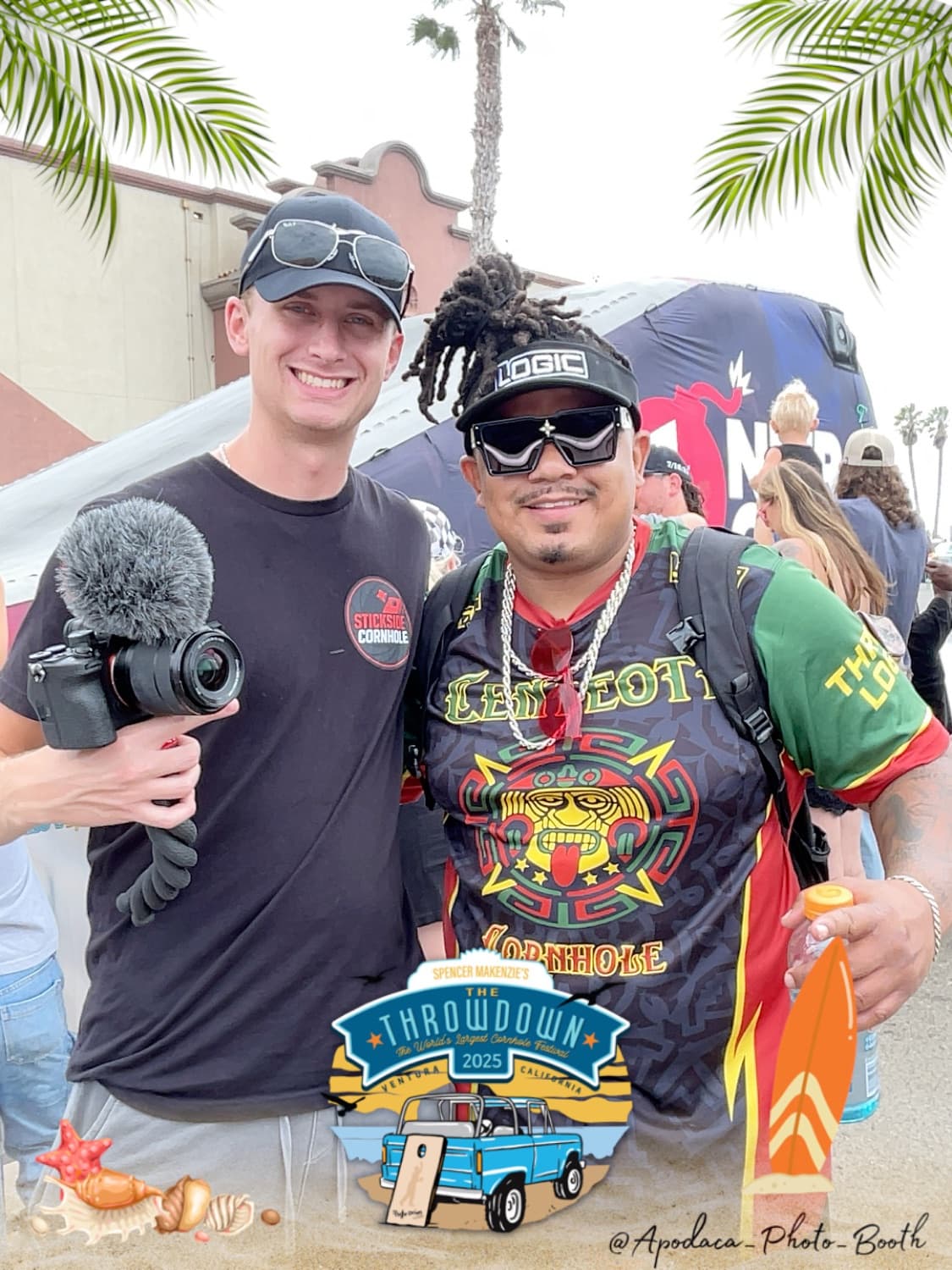 Zack interviewing a player at the Throwdown festival