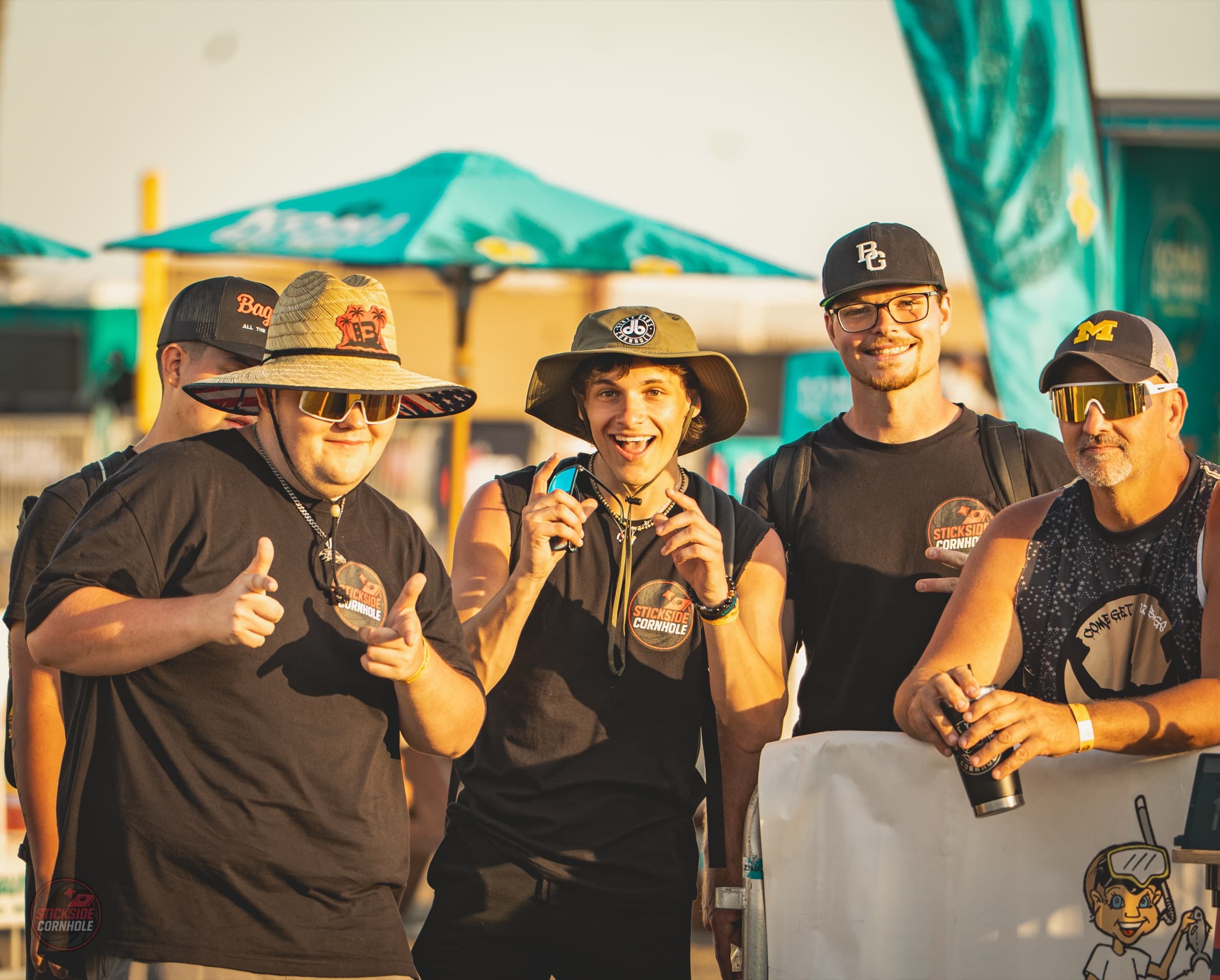 The Stickside crew, thumbs up