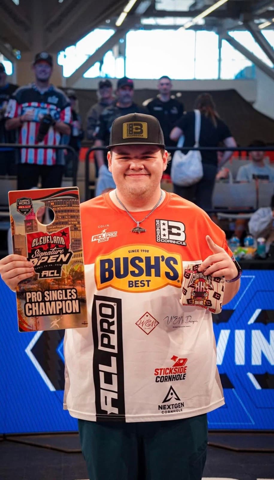 Colin Hodet holding the Pro Singles Champion board at the Cleveland Open in his Stickside jersey